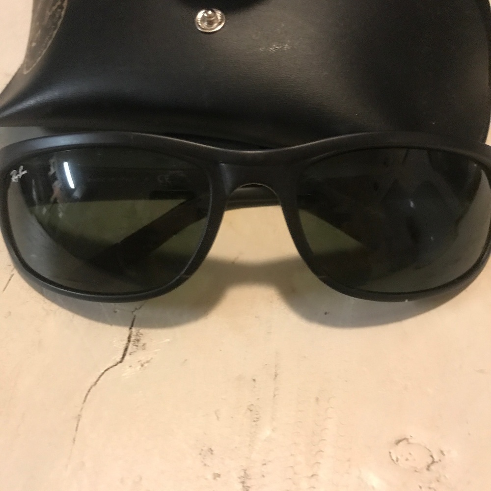 Black Ray-ban Predator Sunglasses (2027)